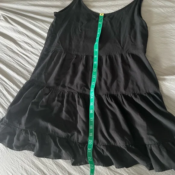 Black Strappy Ruffle Top - Picture 7 of 7